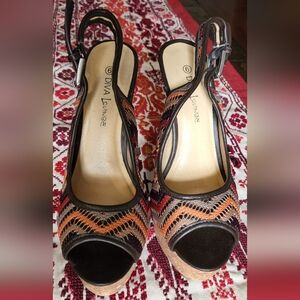 Diva lounge platform heels